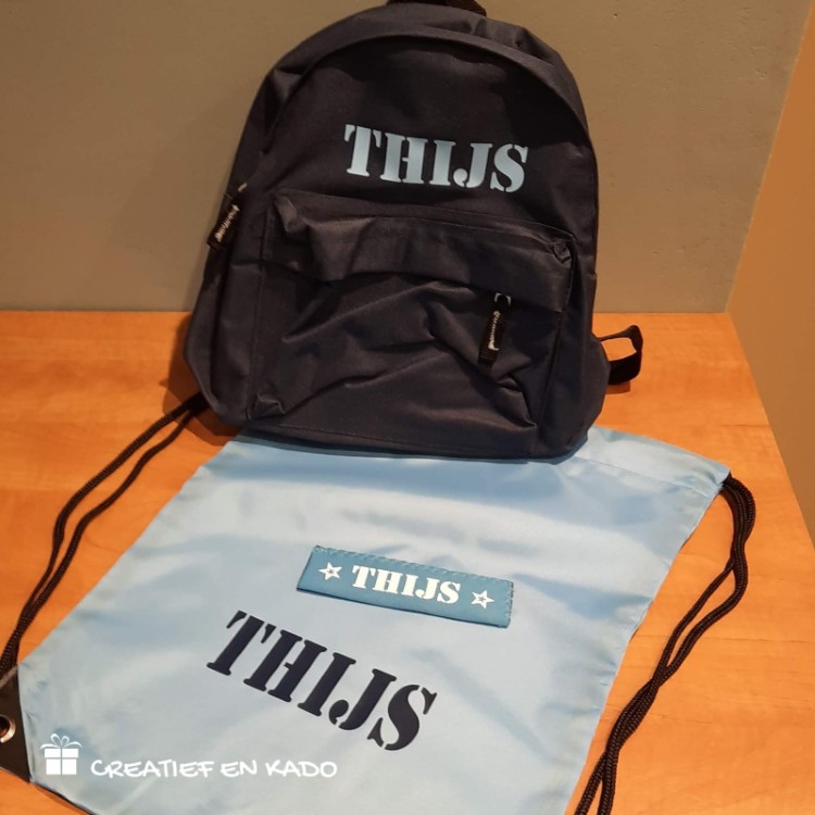 kinderrugtas met naam, navy Thijs