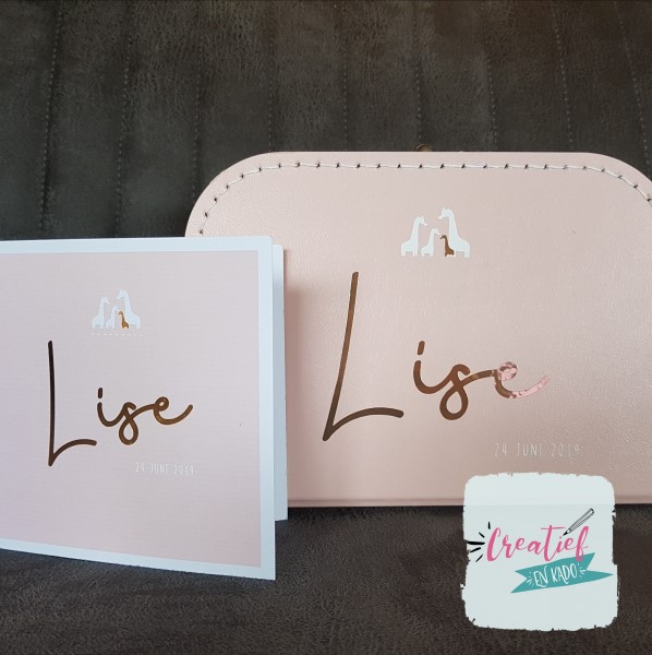 kinderkoffertje met naam, geboortekoffertje, kinderkoffertje licht roze, Lise