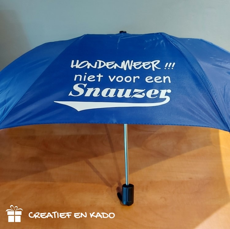 rode paraplu met hondenweer tekst hond