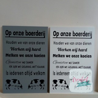 tekstbord op onze boerderij koeien, tekstbord koeien