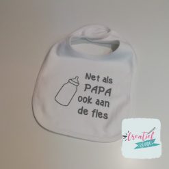 slabbetje wit Net als papa ook aan de fles