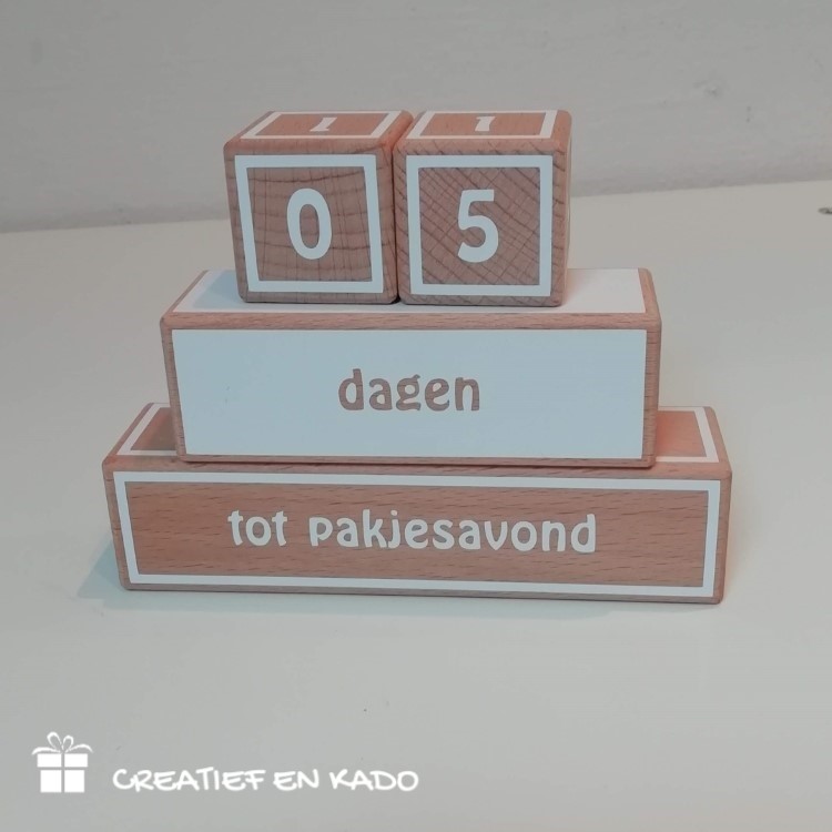 houten aftelpiramide Sinterklaas