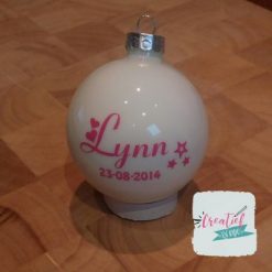 kerstbal naam en geboortedatum meisje