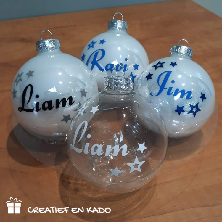 kerstbal met naam en sterretjes Brandon