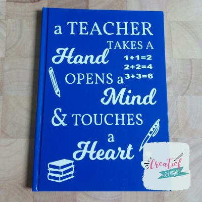 notitieboek blauw a teacher takes a hand