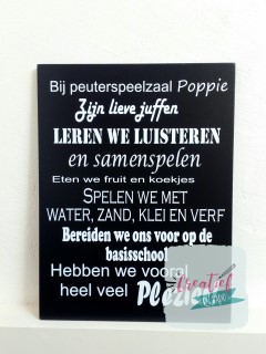 tekstbord peuterspeelzaal poppie