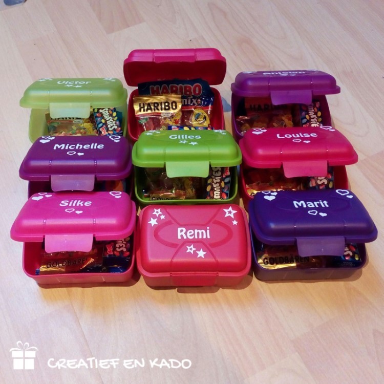 traktatie met naam, traktatie box