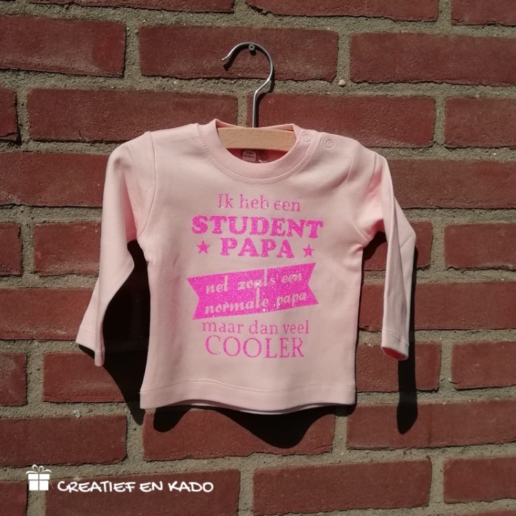 shirt student papa, shirtje lange mouw, baby shirtje licht roze