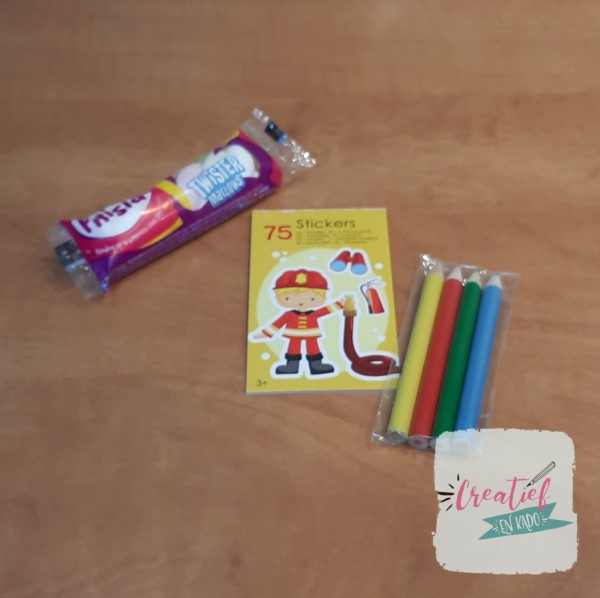 brandweer stickerboekje traktatie met spek