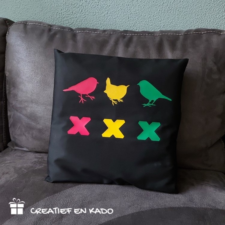 kussenhoes 3 vogeltjes, kussenhoes eigen tekst,