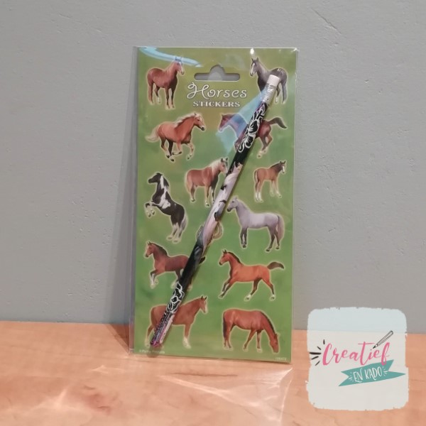 paarden stickervel traktatie, paarden thema, meiden trakatie