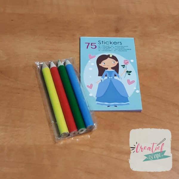 prinses stickerboekje traktatie, meisjes traktatie, thema traktatie