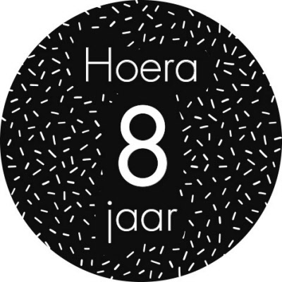 sluitsticker hoera 9 jaar zwart