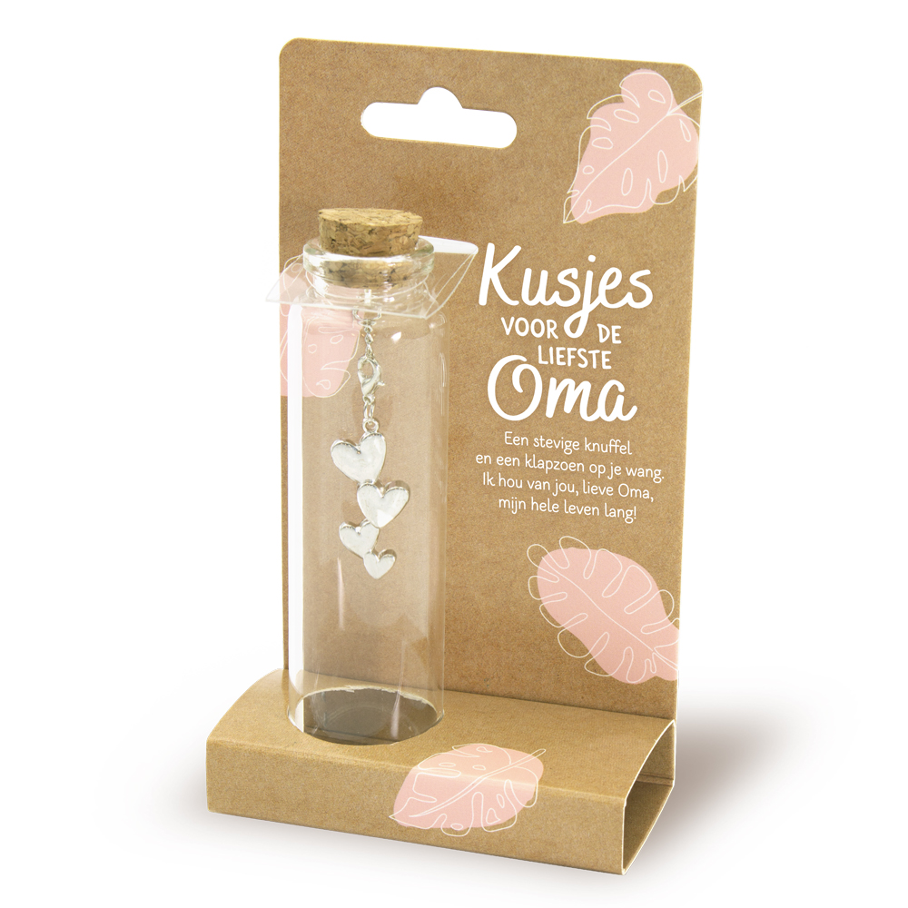 sieraad in een flesje kusjes oma, sieraad in een flesje liefste oma, cadeau oma