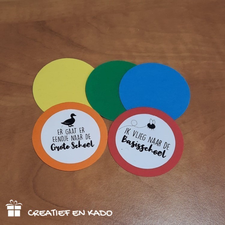 traktatie labels regular kleuren, traktatie labels rond