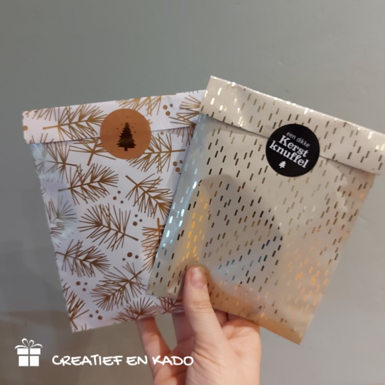 kadozakje pine gold, kadozakje diamonds, inpakken kerstmis, inpakinspiratie, kadosticker kerstmis
