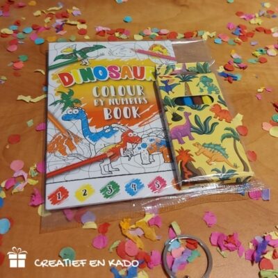 dinosaurus kleurboekje traktatie, trakteren, traktatie idee, complete traktatie