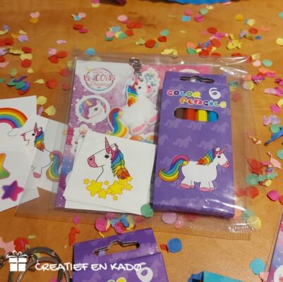 eenhoorn stickervel traktatie, meiden traktatie, complete traktatie, traktatie idee