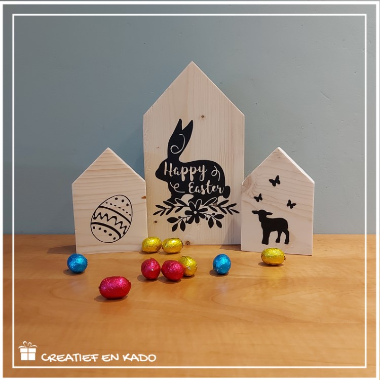houten huisjes pasen, paasei, paasdecoratie, happy easter, vrolijk pasen