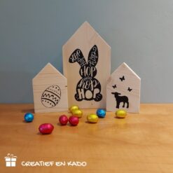 houten huisjes pasen, Paadecoratie, vrolijk pasen, hop hop hop