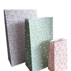kadozakjes hartjes voor jou, blokbodemzakjes, inpakken, hartjes papier