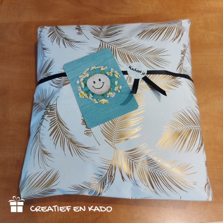 inpakpapier palm leaves, kadopapier zomer, inpakken, inpakinspiratie