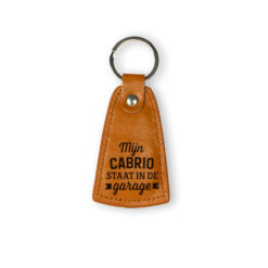 leren sleutelhanger cabrio, mijn cabrio staat in de garage, kado man,