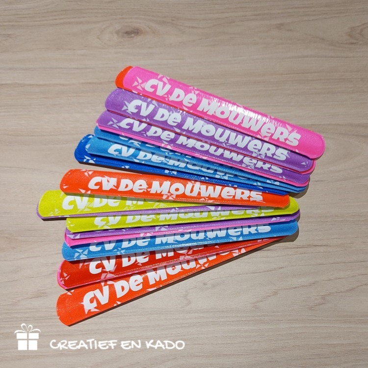 klaparmband met naam, klaparmband met tekst, CV de Mouwers