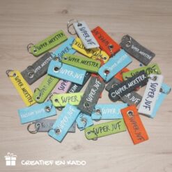sleutelhanger juf of meester, sleutelhanger meester, vilten sleutelhangers, kado juf, kado meester