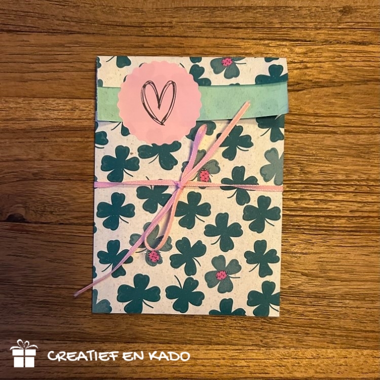kadozakje luck, inpakken, geluk wensen, inpakinspiratie, kadosticker heart gold