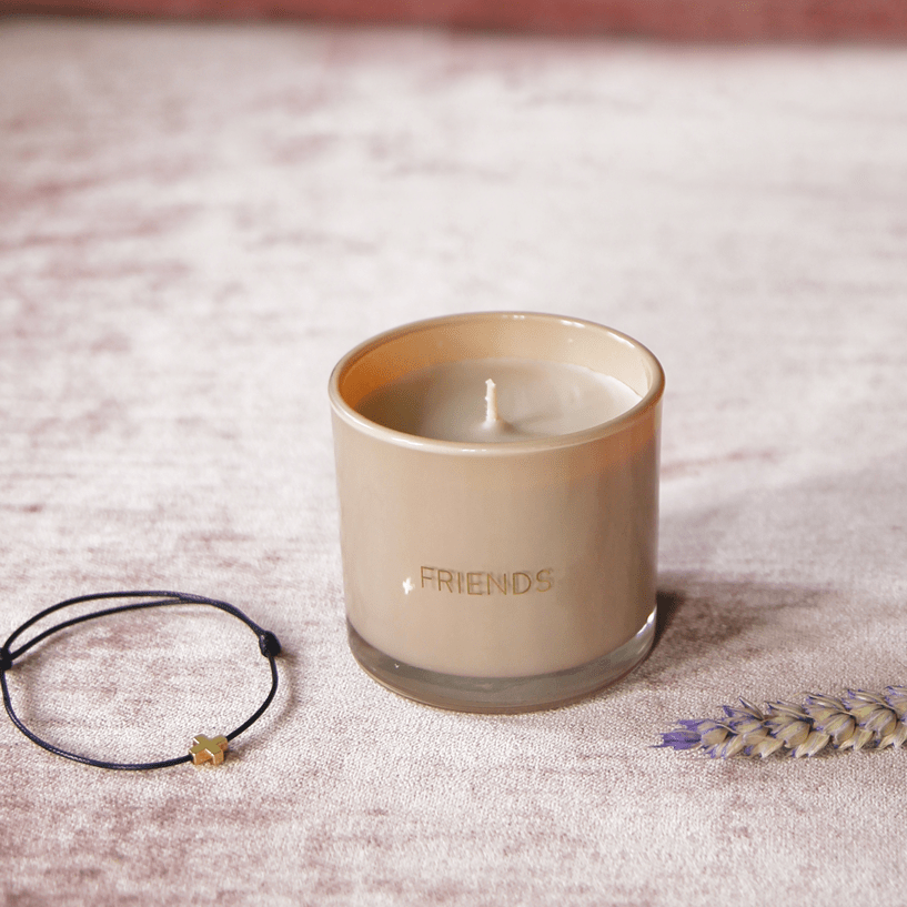 geurkaars met wensarmband friends, geurkaars vrienden, armband friends, sojawaskaars