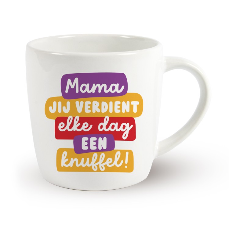 Mok moederdag, mama knuffel